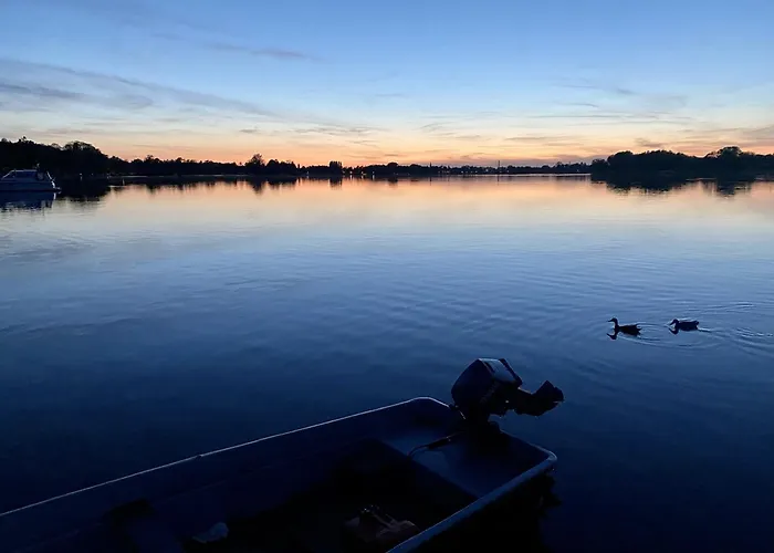 Bådhotel Ahoiwerder Hausboot Havelzauber Fuehrerscheinfrei